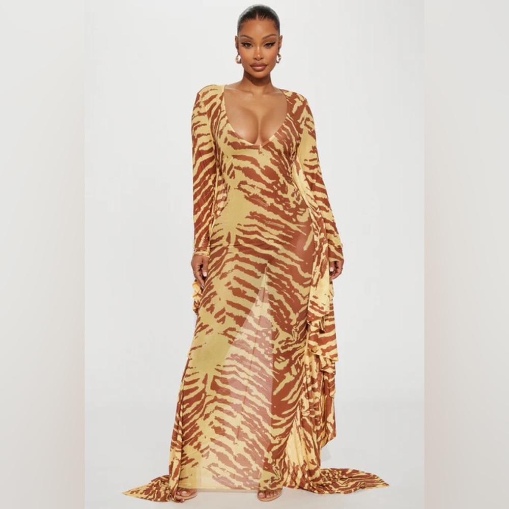Fashion Nova Brown and Tan Maxi Dress